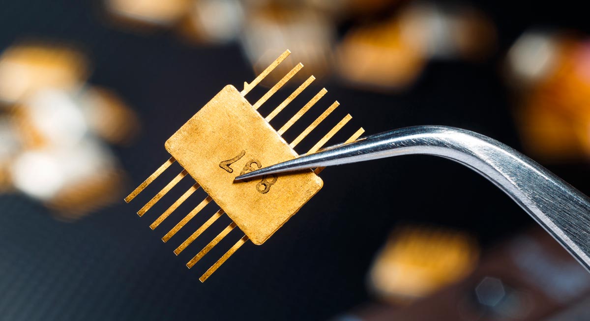 Mikrochip aus Gold