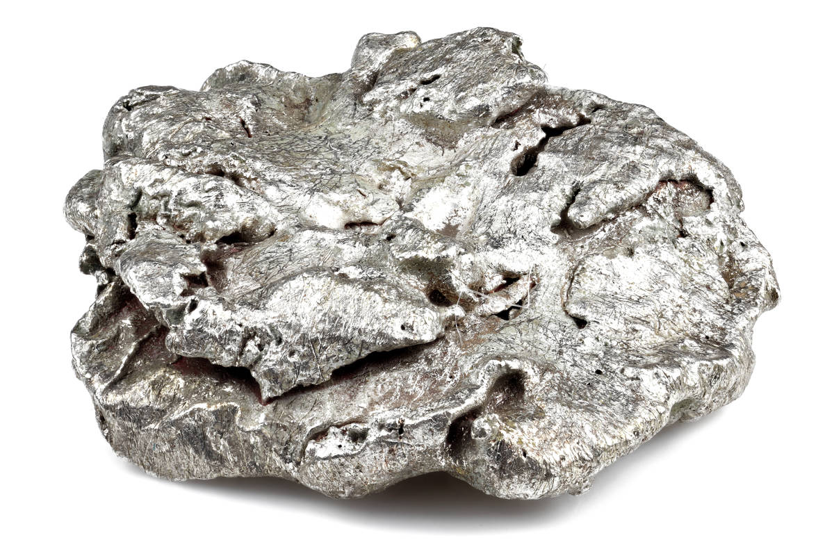 native silver nugget from Liberia isolated on white background Ein roher Silbernugget